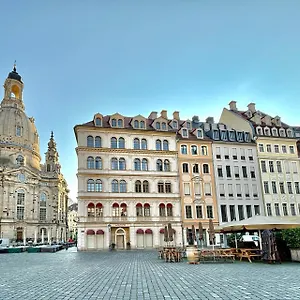 4* Apartmanhotel Neumarkt